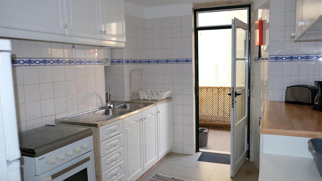 Apartamento Central Para Grupo Ou Familias Лиссабон Экстерьер фото